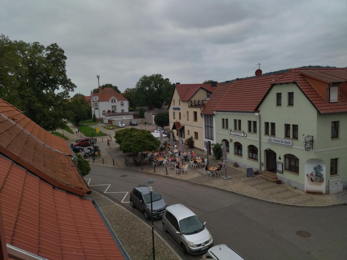 Schmal & Hoch - Willkommen Im Schmalsten Haus Von Бад-Франкенхаузен-Кифхойзер Экстерьер фото