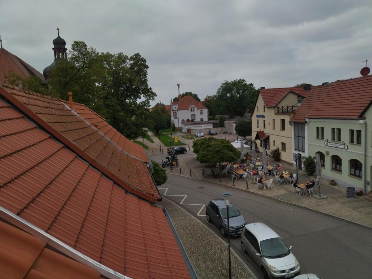 Schmal & Hoch - Willkommen Im Schmalsten Haus Von Бад-Франкенхаузен-Кифхойзер Экстерьер фото